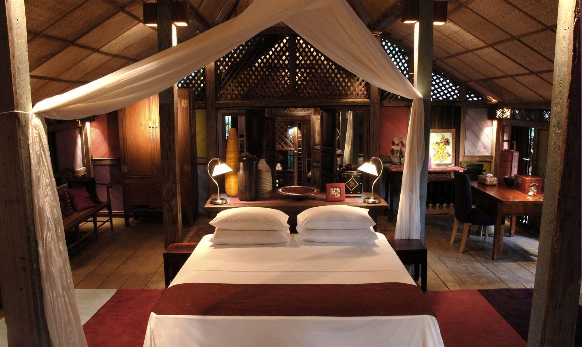 Bon Ton Antique Wooden Villas Pantai Cenang  Dış mekan fotoğraf